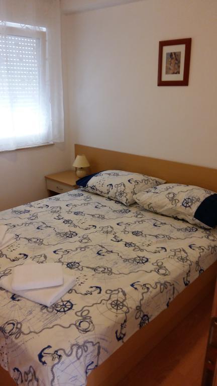 Apartments Mustac Drage Room photo